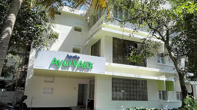 Apollo AyurVAID Hospitals, Kadavanthara